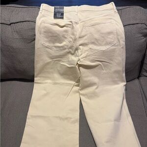 GAP Women's Flare Jeans in Cream